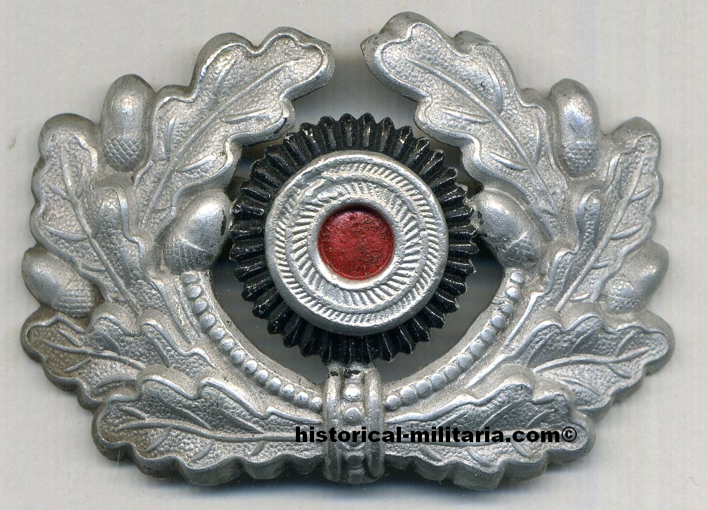 Wreath of the German Heer on green - R.I. International Trading Company